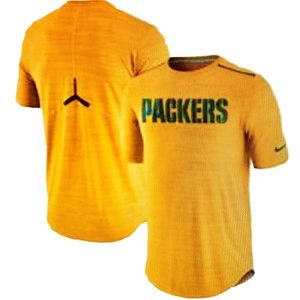 Green Bay Packers Breathe player top . Rare . Brand new w/tags
